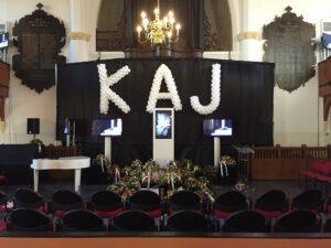 De Ballonnenkoning - uitvaart decoratie - ballonnen letters wit