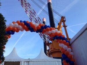 De Ballonnenkoning - ballonboog - blauw oranje wit