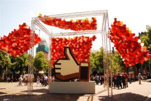De Ballonnenkoning - ballonwand of ballonmuur - geel rood wit oranje