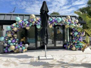 De Ballonnenkoning – Organische ballonslingers terras De Ballonnenkoning – Organische ballonslingers terras