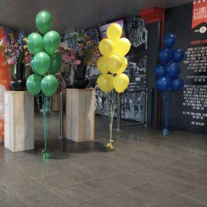 Grond decoratie met 10 heliumballonnen