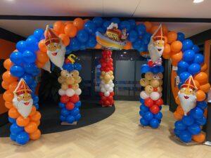 De Ballonnenkoning – Sinterklaas met ballonnen boog entree welkom De Ballonnenkoning – Sinterklaas met ballonnen boog entree welkom