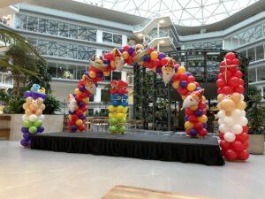 De Ballonnenkoning – Sinterklaas met ballonnen boog De Ballonnenkoning – Sinterklaas met ballonnen boog