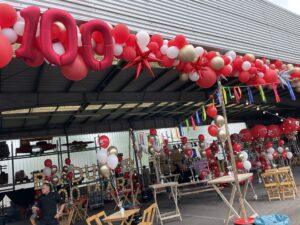 De Ballonnenkoning – WOW Factor – Led Lichtletters – BQ Duiker 100 jaar Ballonslinger foliecijfers jubileum feest