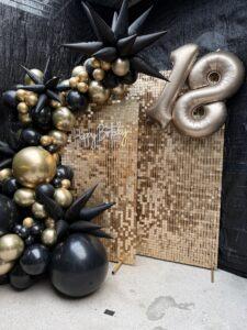 De Ballonnenkoning – Organische decoratie verjaardag shimmer 18 jaar De Ballonnenkoning – Organische decoratie verjaardag shimmer 18 jaar