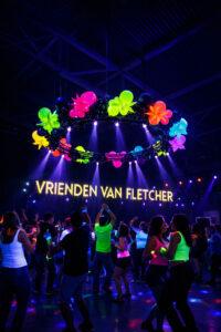 De-Ballonnenkoning—Ledlichtletters—Vrienden-van-Fletcher—Neon-ballonnen