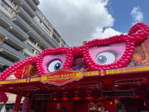 De Ballonnenkoning – Kermis decoratie – MEGA BRIL ROZE MAANDAG