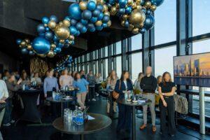 De-Ballonnenkoning—WOW-Factor-ballonslingers-bij-Celest-in-Rotterdam