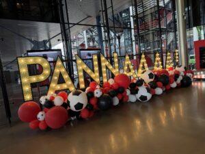 De Ballonnenkoning – Feyenoord letters Pannaaa De Ballonnenkoning – Feyenoord letters Pannaaa